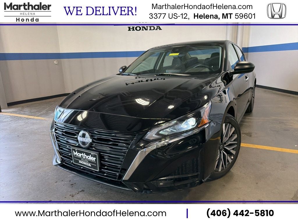 2025 Nissan Altima 2.5 SV w/ cargo pkg in Super Black Clearcoat — front three-quarter view