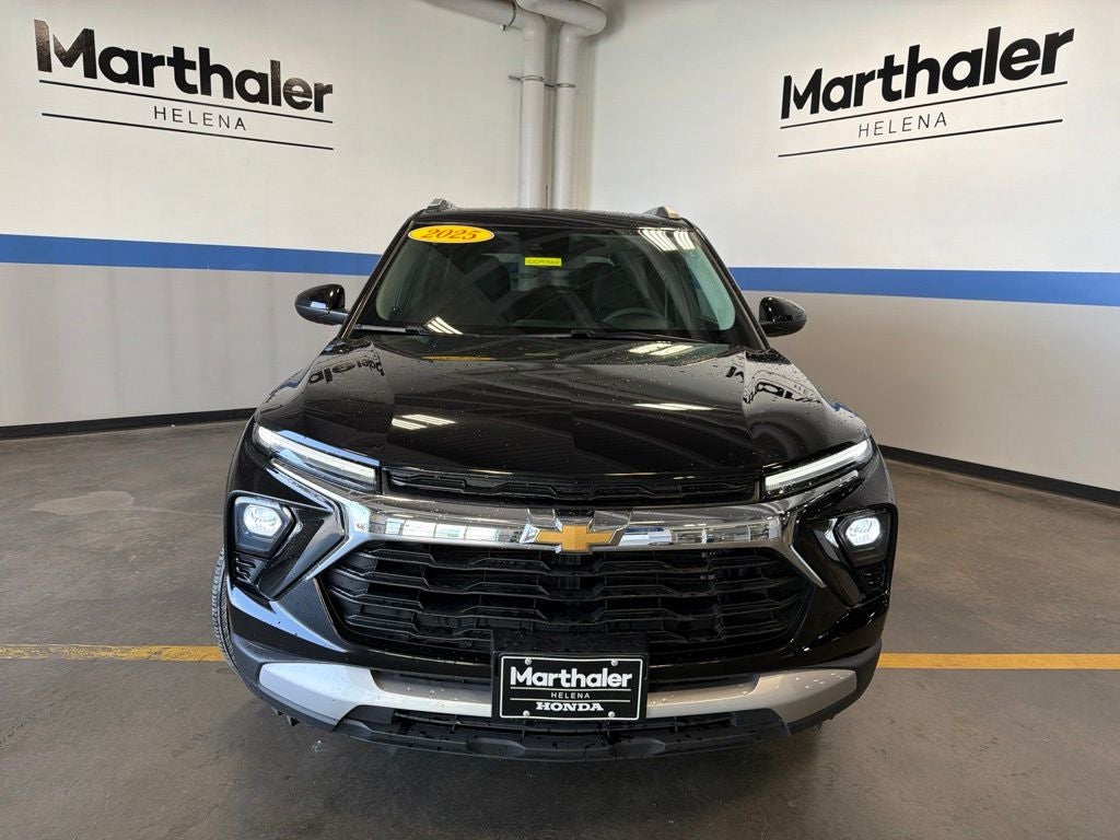 2025 Chevrolet TrailBlazer — side profile view