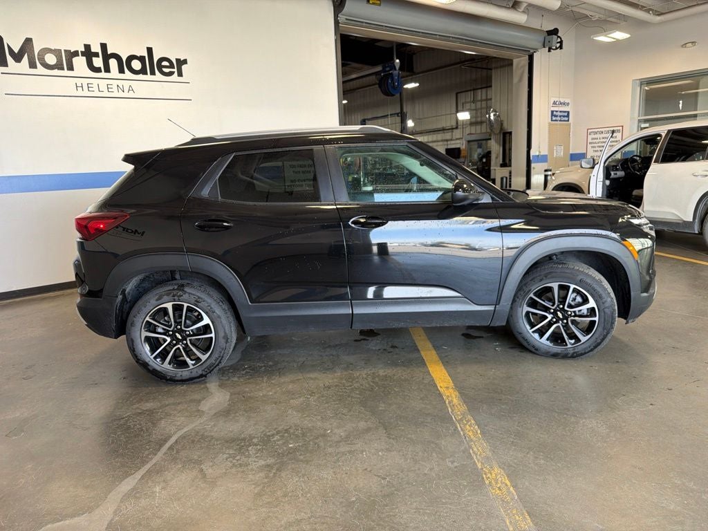 2025 Chevrolet TrailBlazer — interior view